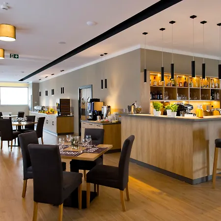 Hotel Conrad Comfort-2